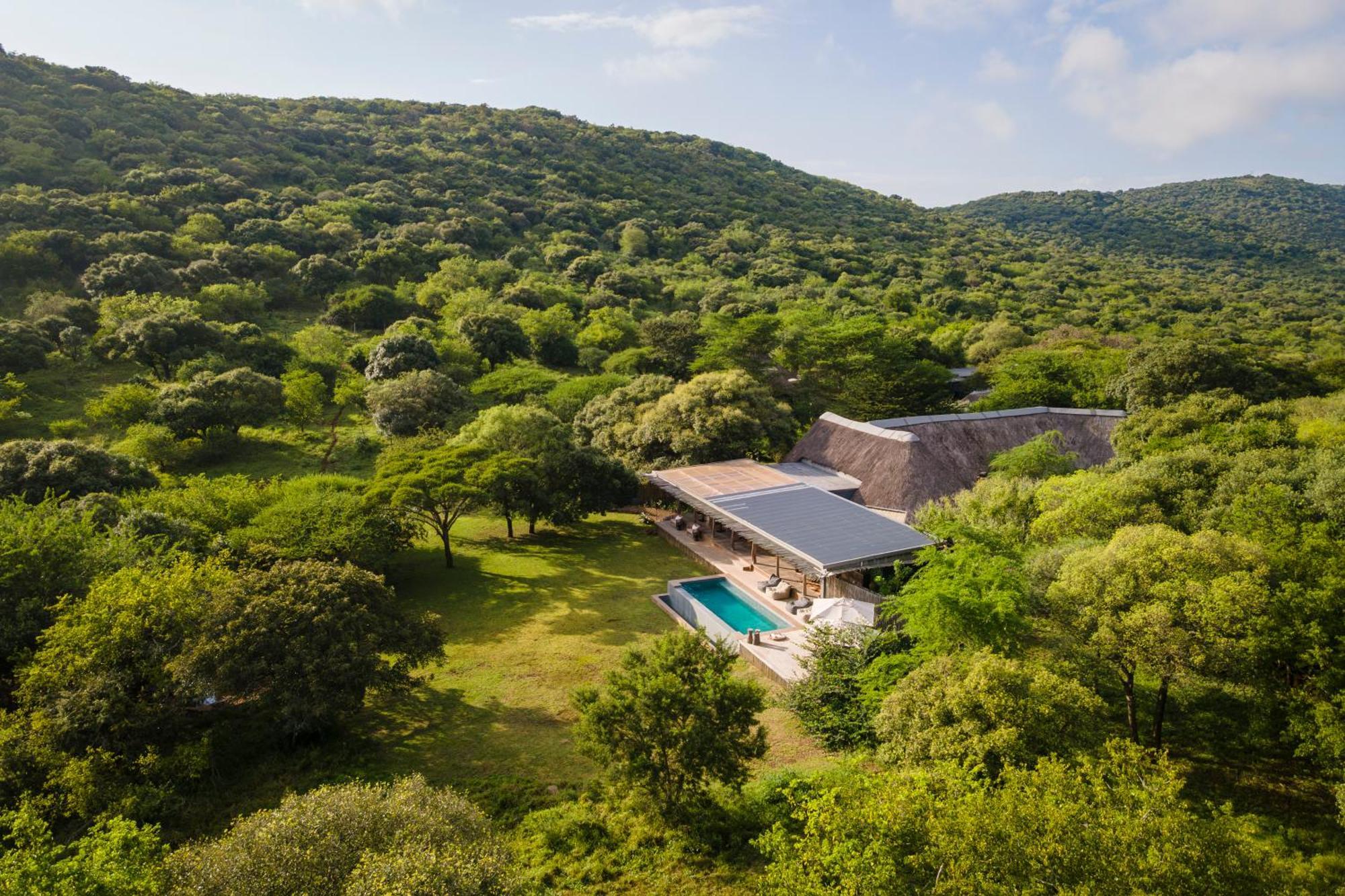 Sungulwane Private Game Lodge Hluhluwe Exterior foto
